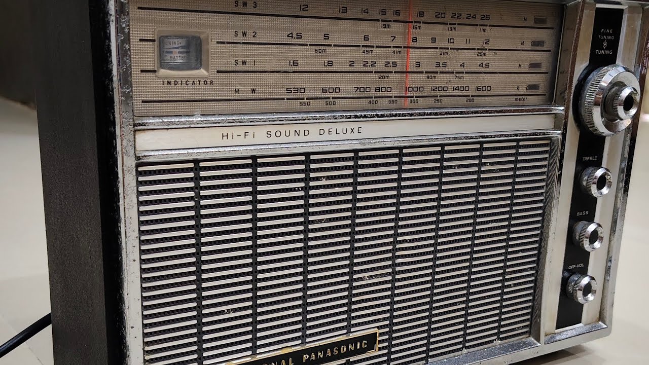 National Panasonic R-100B4-band 9-transistor Made in japan Complete working condition Good sold out