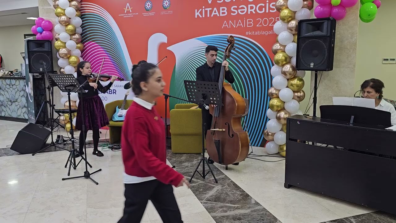 Carlos Gardel - Por Una Cabeza Məmmədova Nuray, Mariya Vəlibəyova, Kontrabass: Kanan Sadıqov