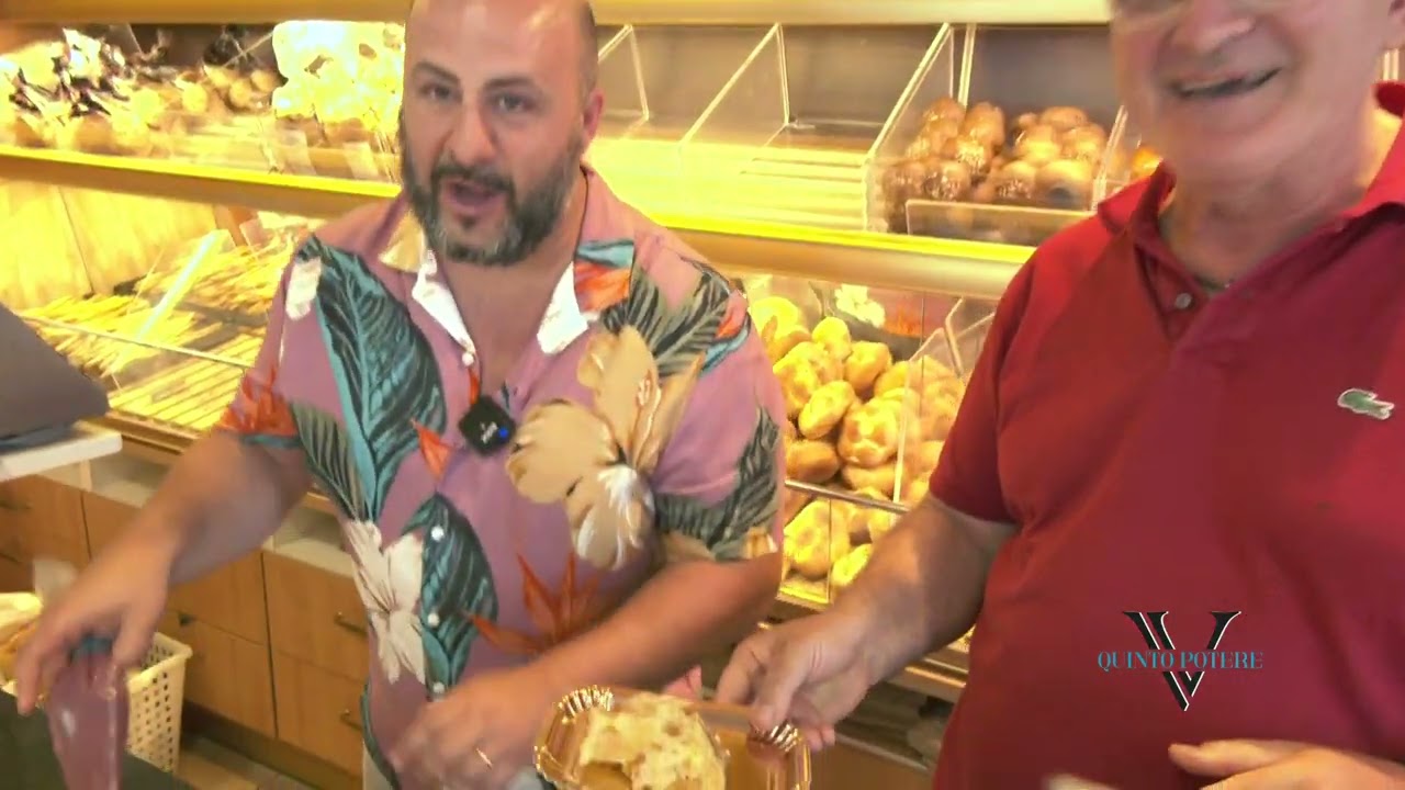 Bari, tutti pazzi per il panettone estivo: alla percoca e crema di vino rosso o al mojito con rhum