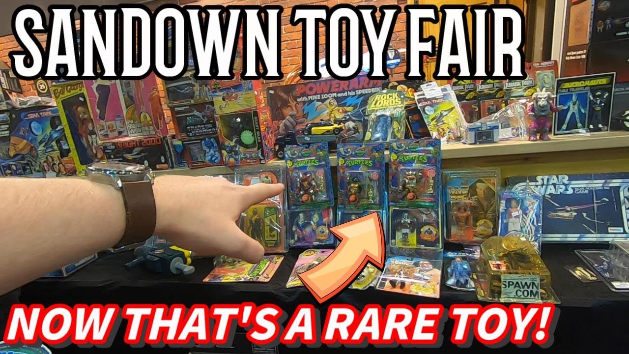 RETRO TOY HUNTING AT SANDOWN TOY FAIR. THESE ARE THE REAL RARE TOYS!