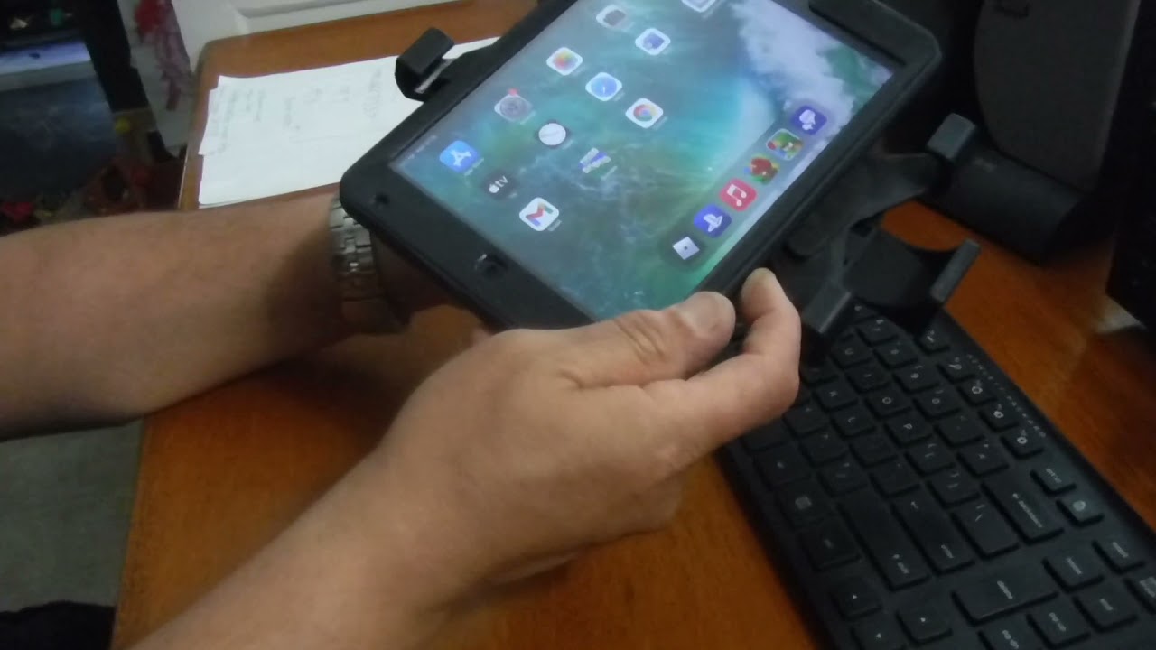 Acuvar Tablet Holder Tripod Mount (Universal) Review