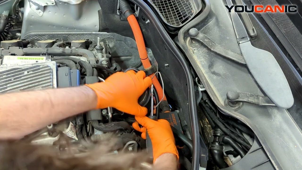 Замена датчика массового расхода воздуха Mercedes-Benz | Пошаговое руководство