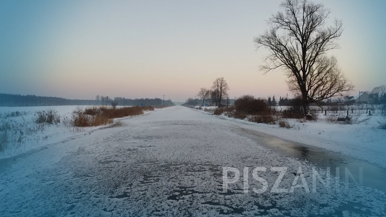 Pisz, Jeglin: Kanał Jegliński zamarznięty. Podziwiajmy te uroki wyłącznie z bezpiecznego brzegu!