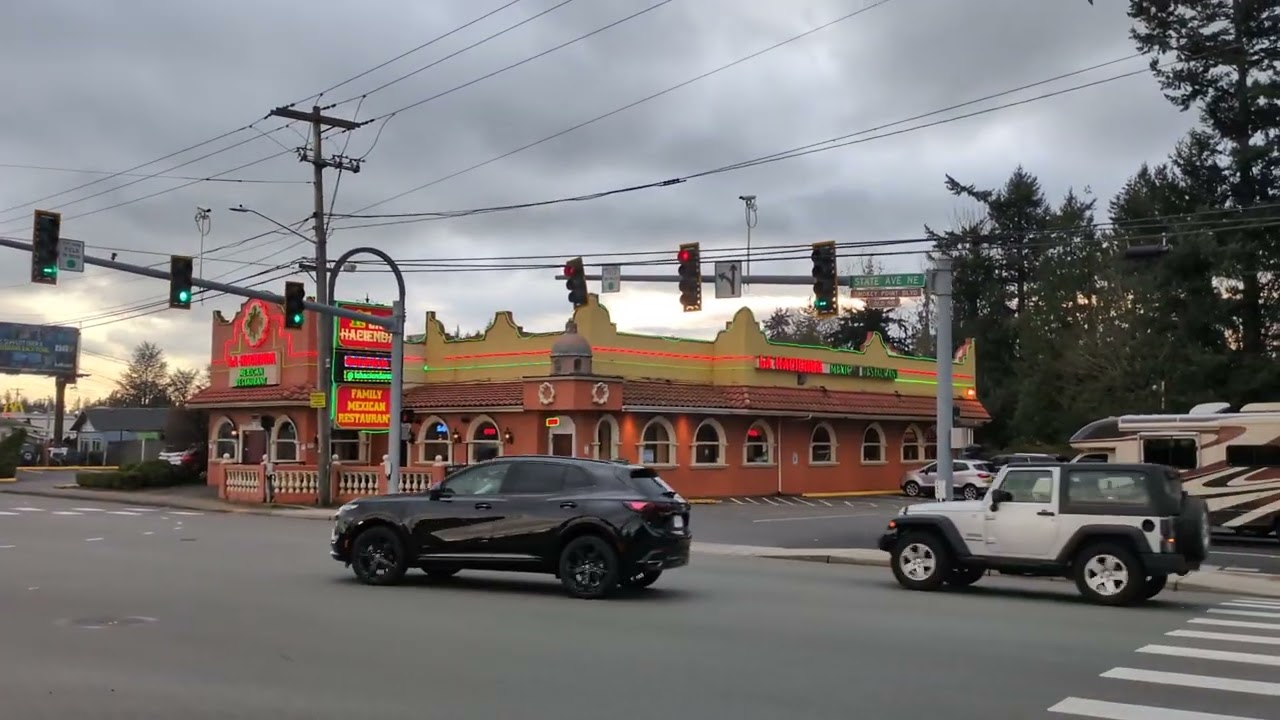 a right turn FYA green arrow delay when the left turn FYA goes green.