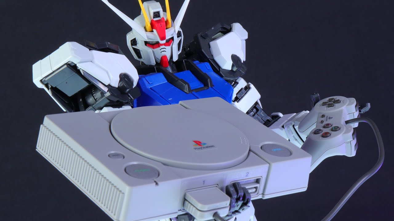 Bandai made a tiny plastic Playstation AND I LOVE IT!!!