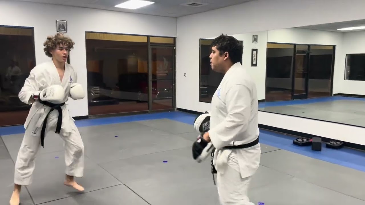 Padwork Black Belt Basic with Angle. #padworktraining #lasvegasmartialarts #lasvegaskarate #karate
