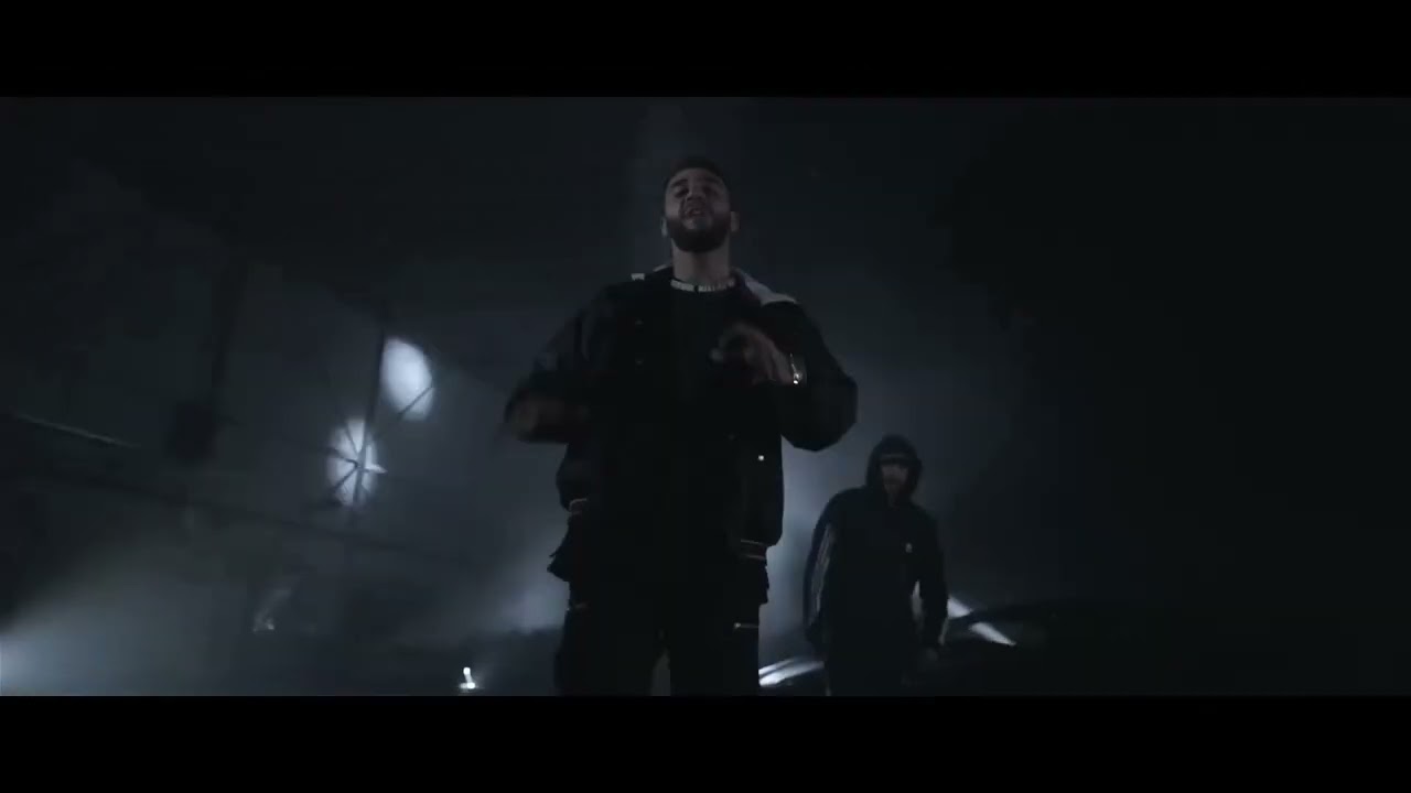 CAPITAL BRA feat. SAMRA - BERLIN  LEBT