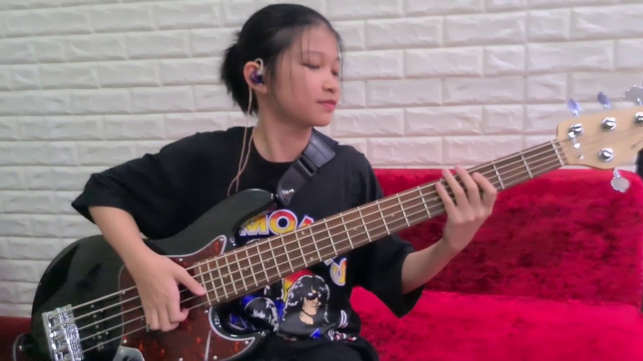 Night Birds - Shakatak  ( Bass cover)