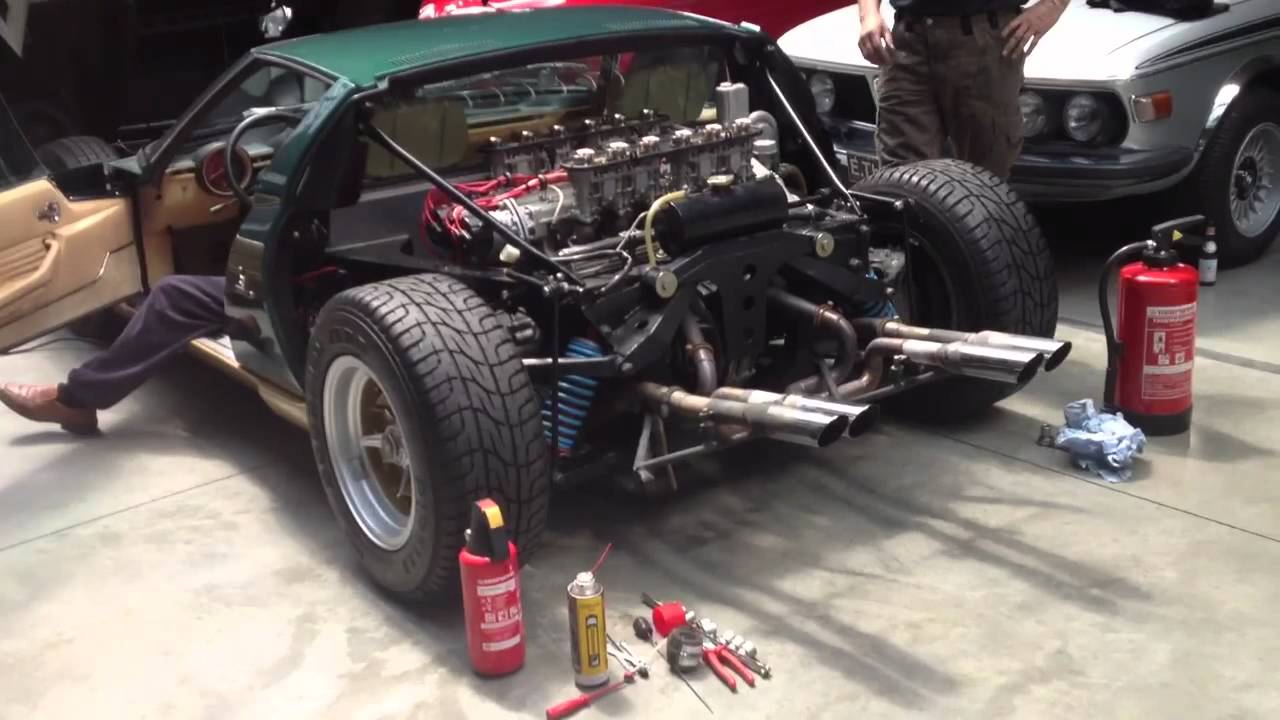 Lamborghini Miura exhaust explosions