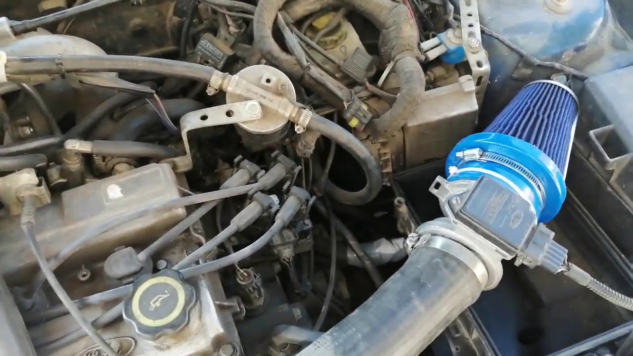 Ford Eskort a Açık Hava Performans Filitresi Takmak
