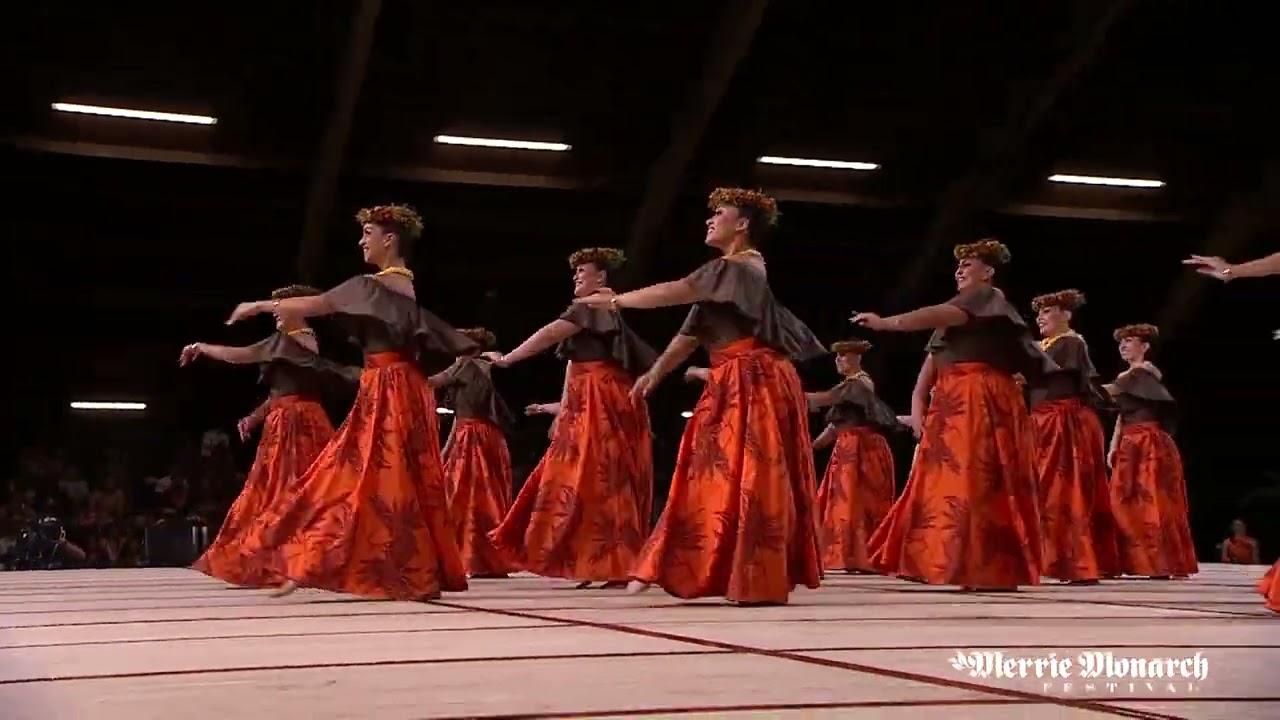 Hālau Hula Ka Lehua Tuahine (Wāhine)