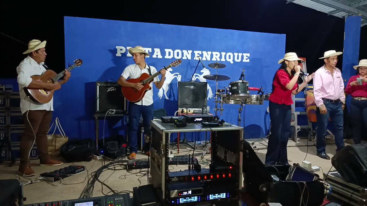 TORRENTE De ZOCABON DE LA CRUZ EN Fiesta De Catalino caco boniche. 2026