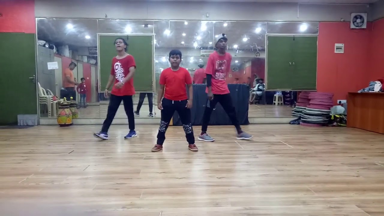 URMILLA URMILLA  KANNADA SONG