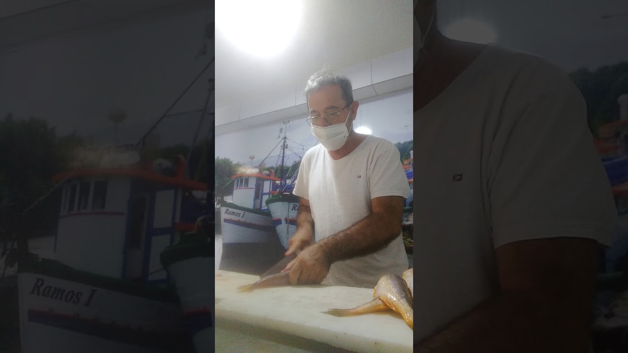 Como limpar Pescada Branca