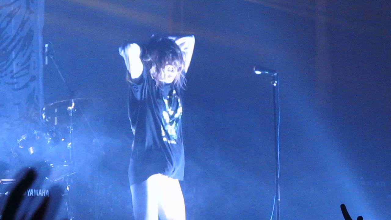 Celestica Crystal Castles en Chile 2016