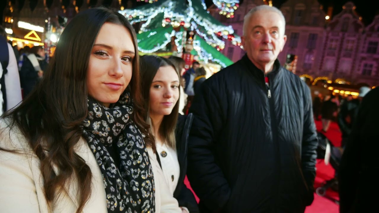 Marché de Noël à Arras le 29. 12. 2025  en compagnie de Louna et Océane NOBILI