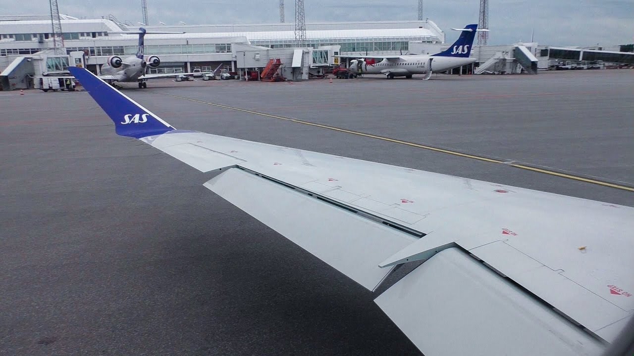 SAS CRJ-900 Departure in Stockholm-Arlanda! | EI-FPF