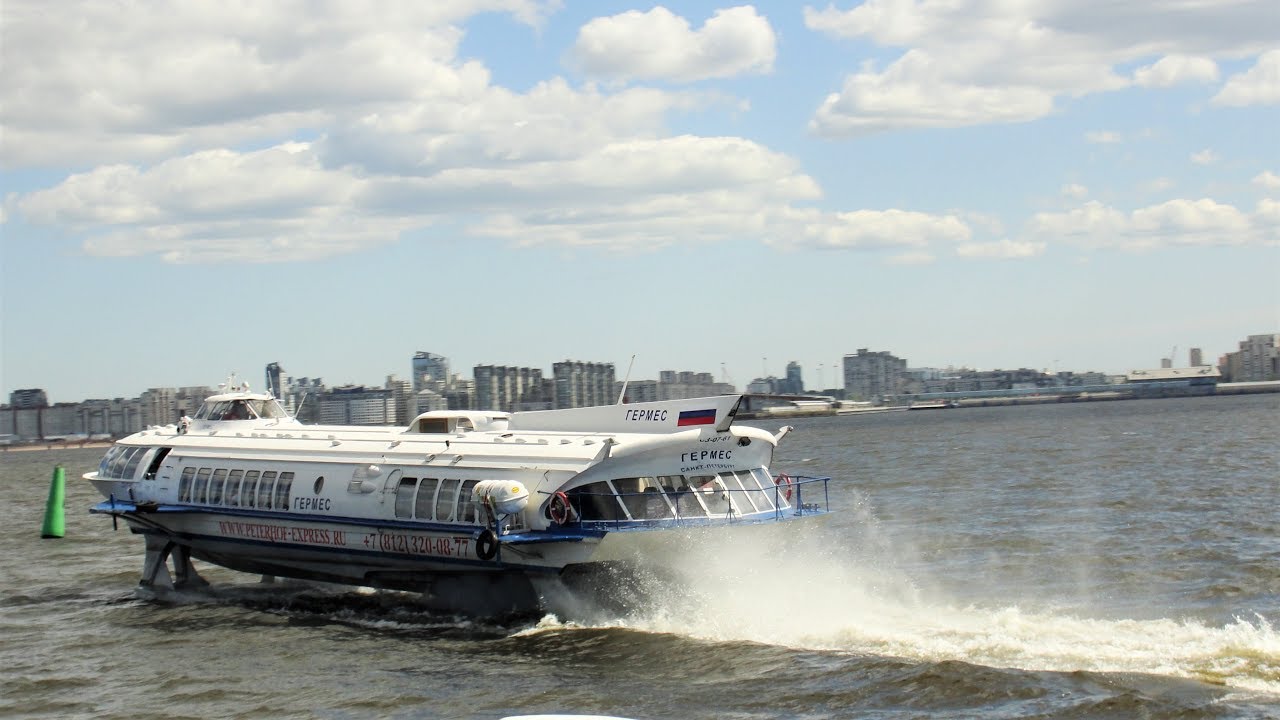 Peterhof Petersburg hydrofoil Raketa - wodolotem do Peterhofu