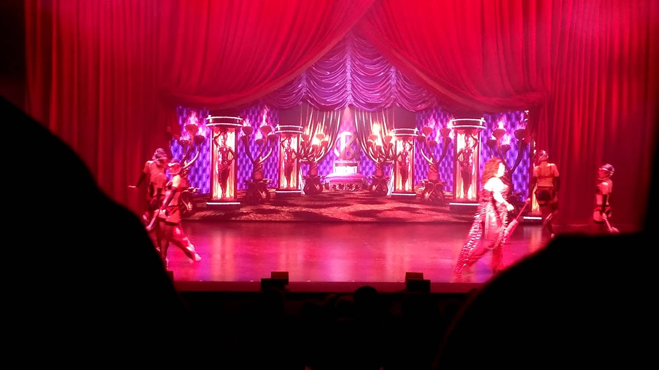 Fat bottomed girls - WWRY
