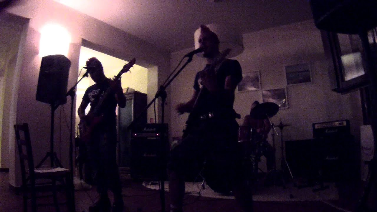 Rabbia Sociale- Punk Not Red Cover (Soluzione Finale)