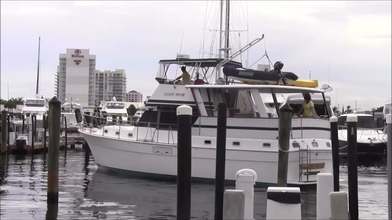 Docking Pier 66 FL - Gulfstar 44 MC