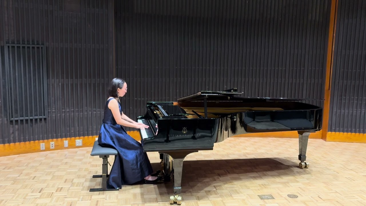 Ellen Li plays Schumann - Kreisleriana: II. Sehr innig und nicht zu rasch
