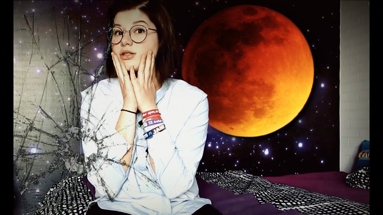 7 Jahre Pech und eine alternative Realit&auml;t l ABOUT ARI