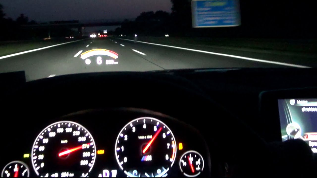 BMW M6 Onboard Night Ride on Autobahn Driver View Acceleration F12 Cabrio V8 Sound Kickdown