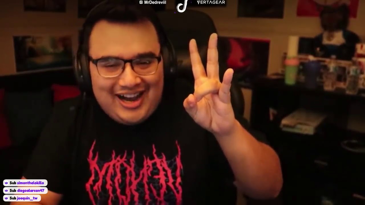 DED TIENE SEIS DEDOS
