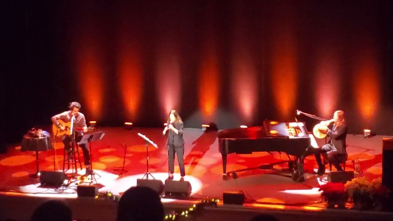 Susanna Hoffs, Eternal Flame, Ridgefield Playhouse 12/20/25