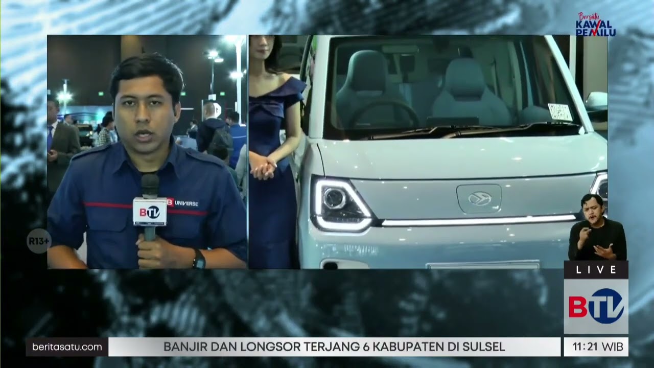Antusiasme Warga Melihat Pameran Kendaraan Listrik PEVS 2024