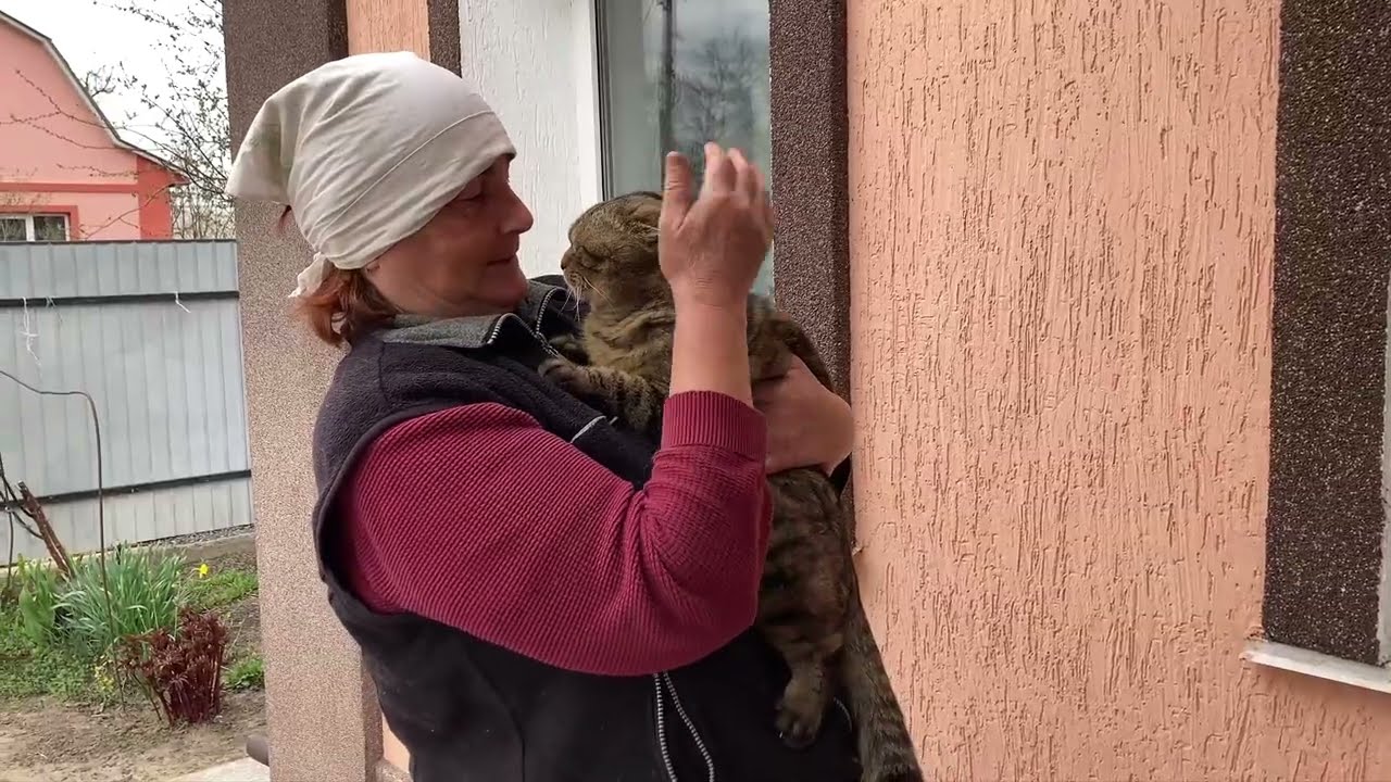 Her Life Alone in the Village 🌿 A Ukrainian Widow&rsquo;s Daily Struggle