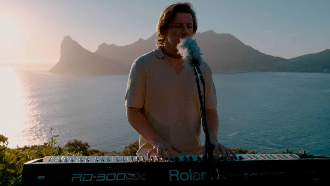 Clifftop Kirtan | Meditative Chants with Piano, Guitar & Ocean Views