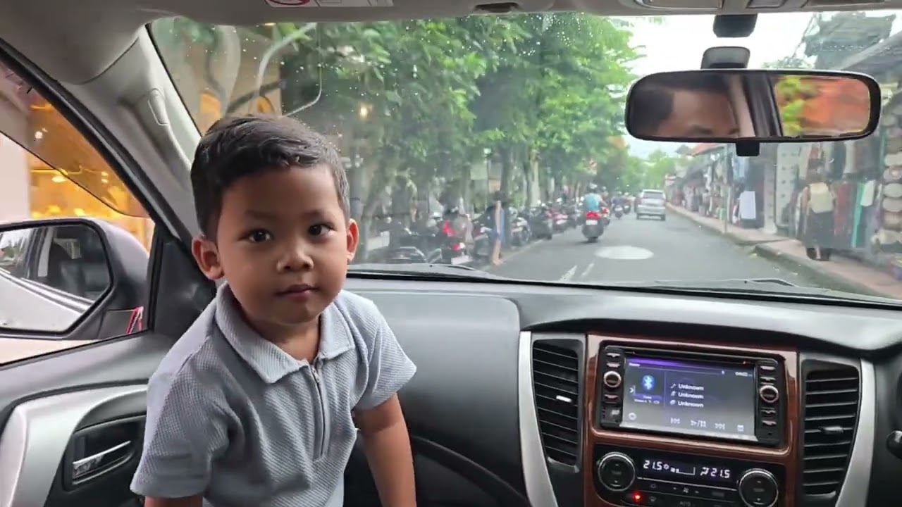 Jalan jalan ke ubud gianyar bali