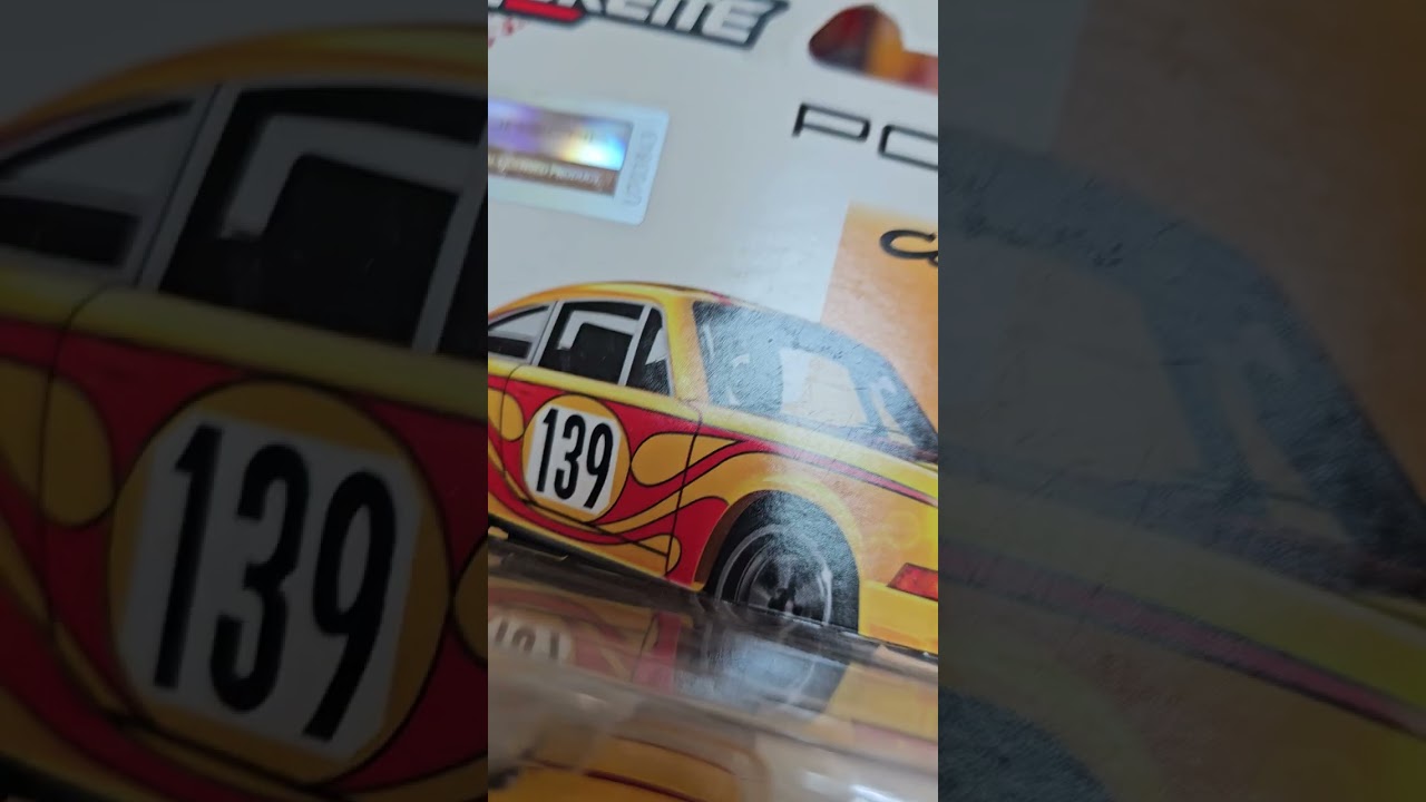 Porsche 911 Carrera RS 2.7 Majotette #shorts #porsche911 #diecast