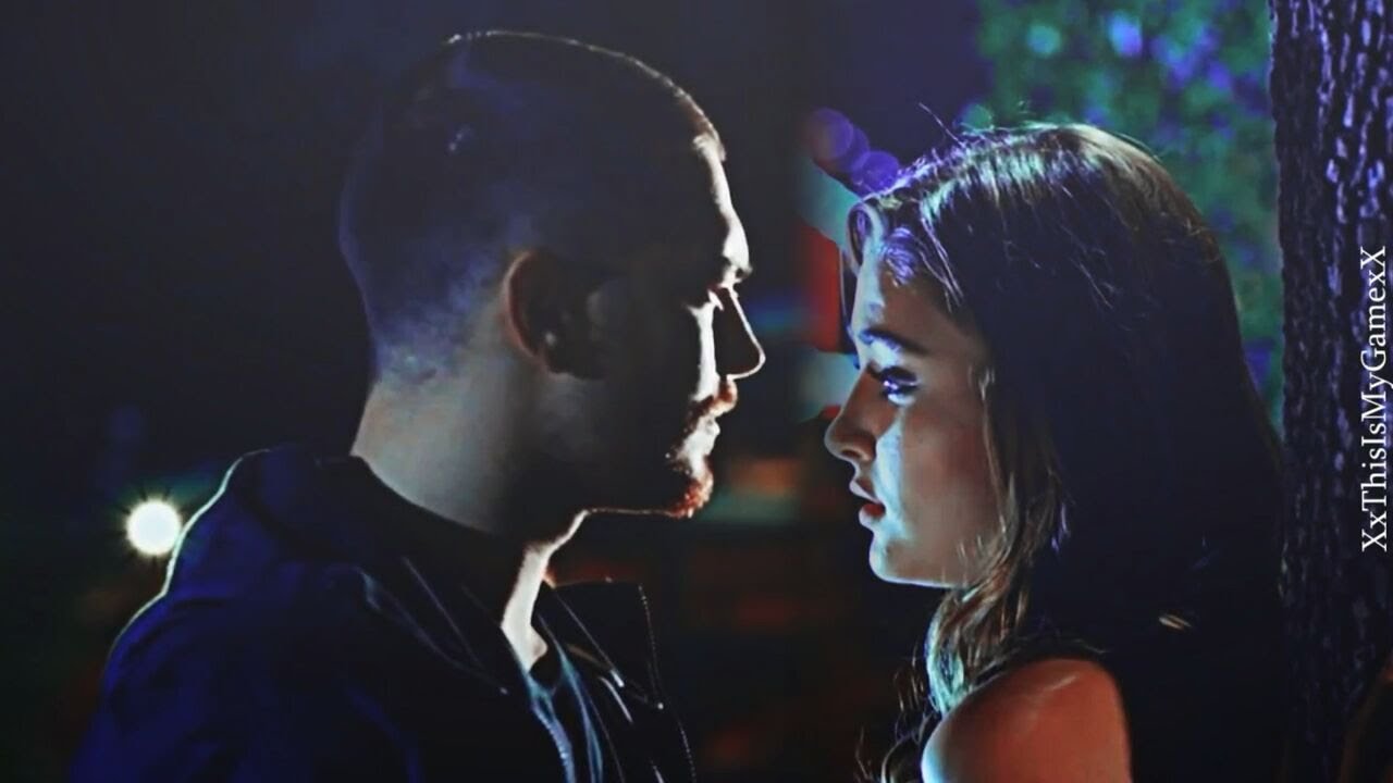 Hande Erçel & Çağatay Ulusoy || Ara Ne Olursun [AU]