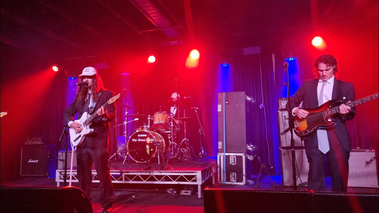 LAZY GHOST - Told Ya So (LIVE)