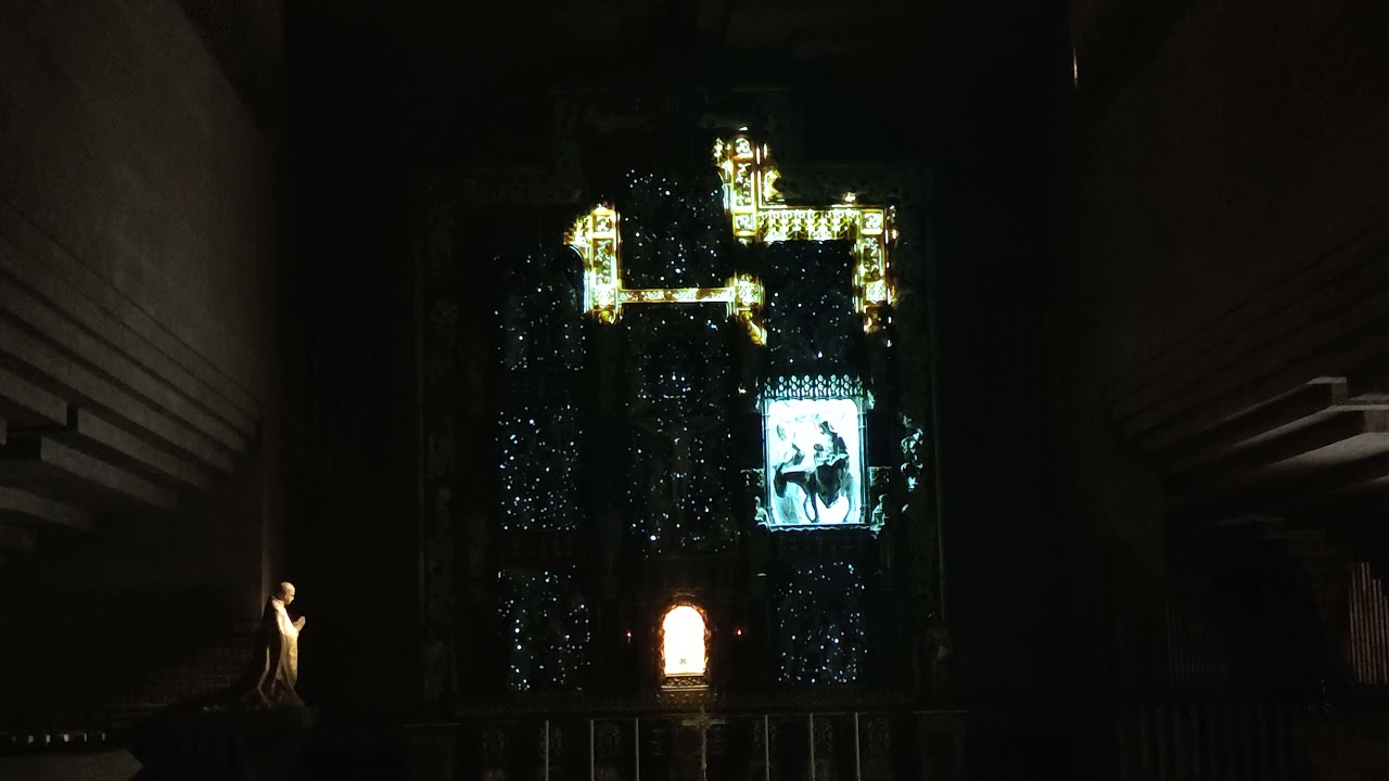 Torreciudad : vídeo-mapping «El retablo te cuenta»