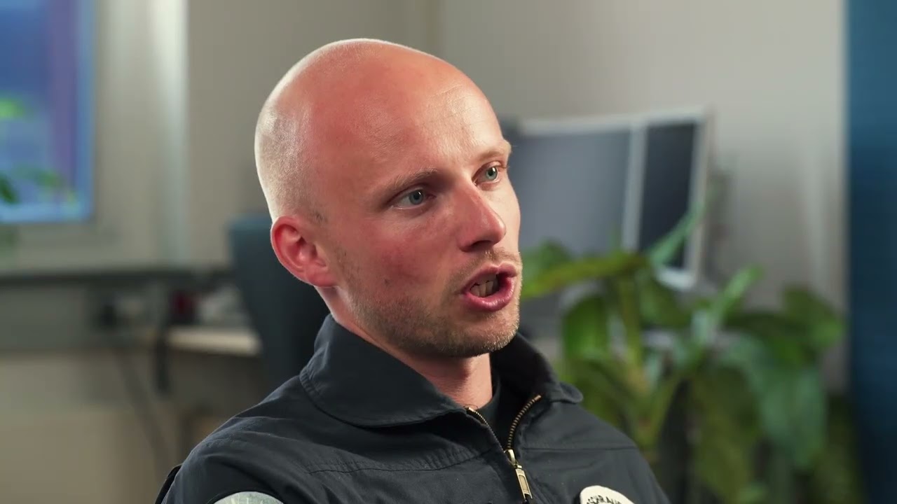 Traum erfüllt! Hubschrauberführer Philipp Vogt im Interview/ Polizei Thüringen Karriere