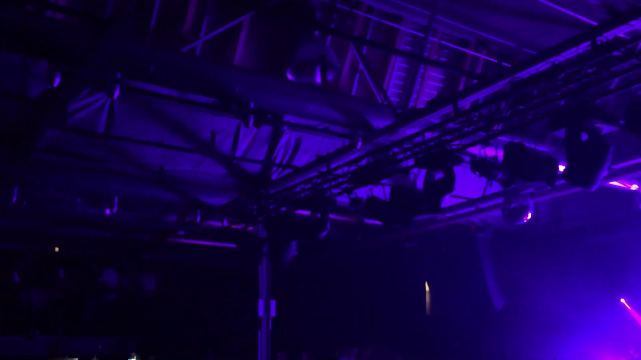 RIN LIVE - Ich will dass du mich brauchst (Berlin)