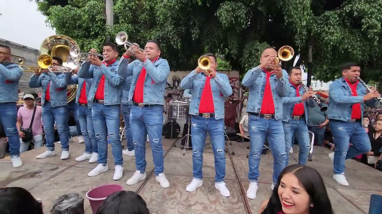 Banda La Bucanera * La Calandria y El Correcaminos