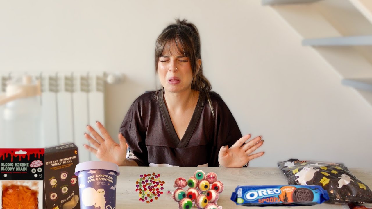 assaggio snack di halloween disgustosi