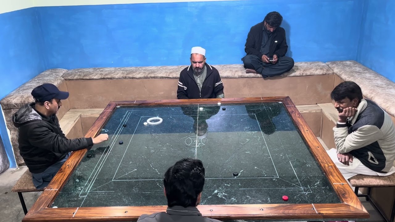 Double🇵🇰 challenge match4️⃣ big players Javed bhai vs master saab big match 😱😱😱#carrom￼￼