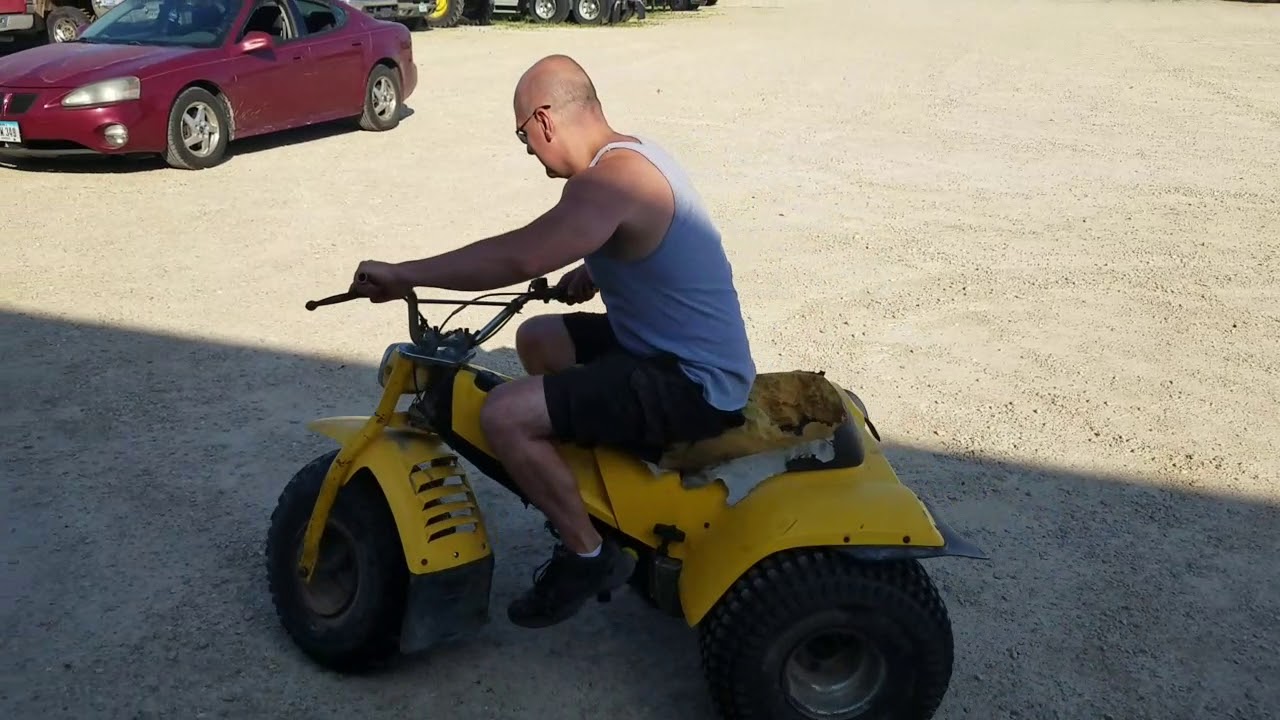 Yamaha 125 Tri-Moto 2 Stroke 3 Wheeler Test Run.