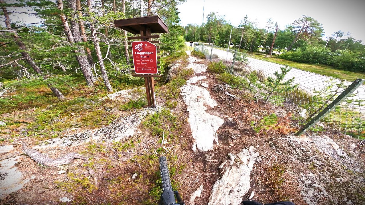 Södra berget bike arena - Flaggstigen