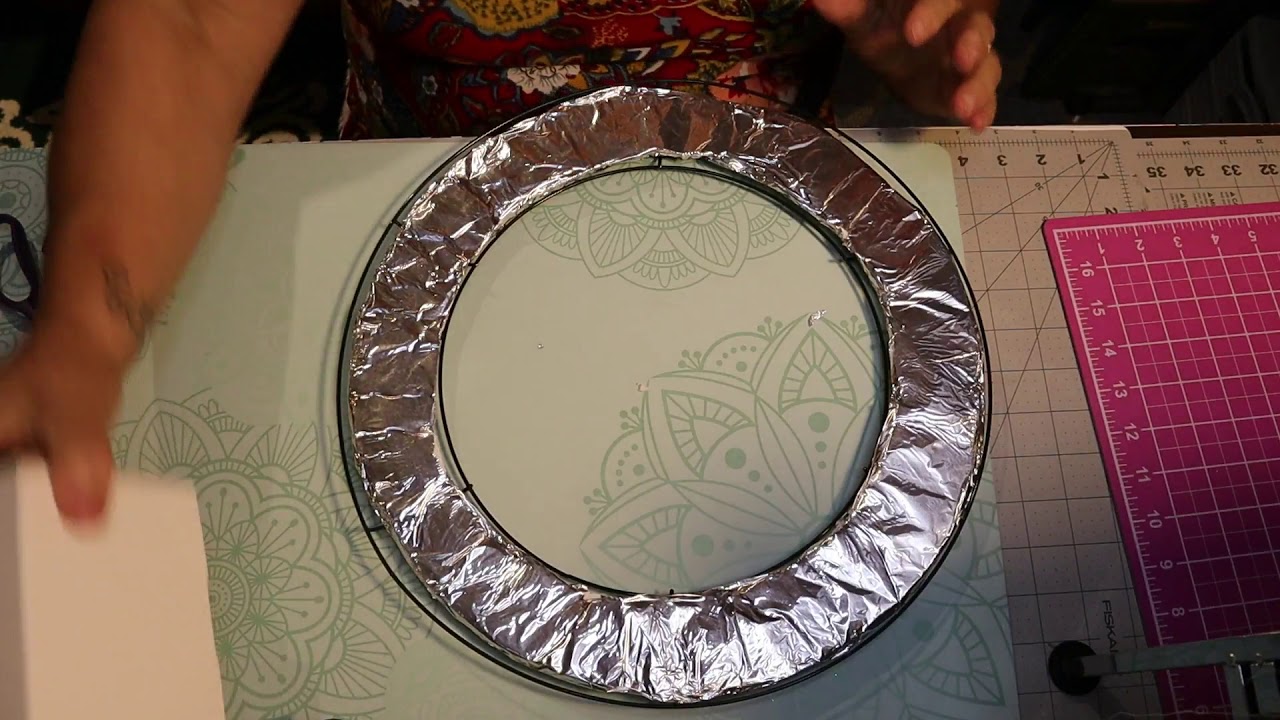diy ring light from the dollar tree