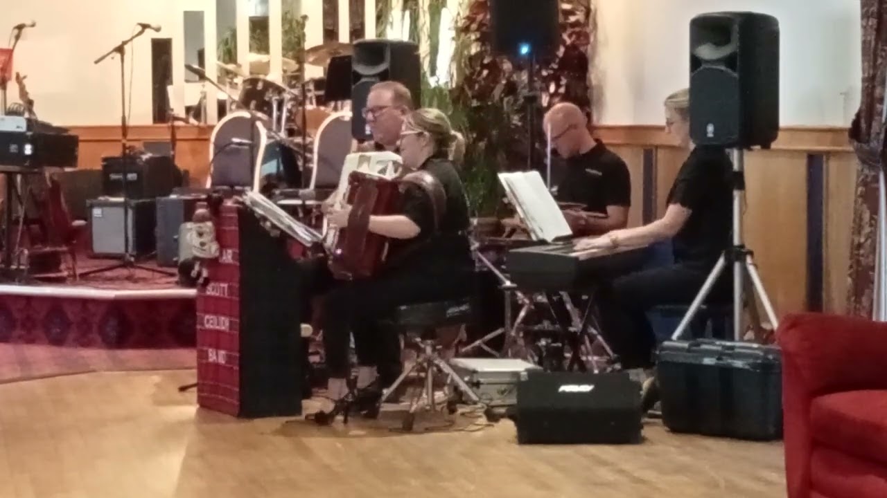 Alastair Scott Ceilidh Band - playing - Killaloe March