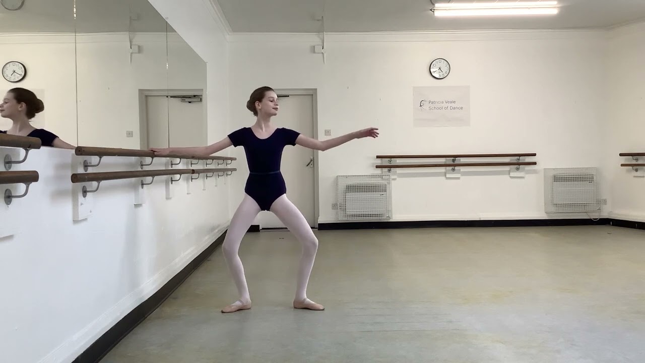 RAD Grade 5 - Pliés