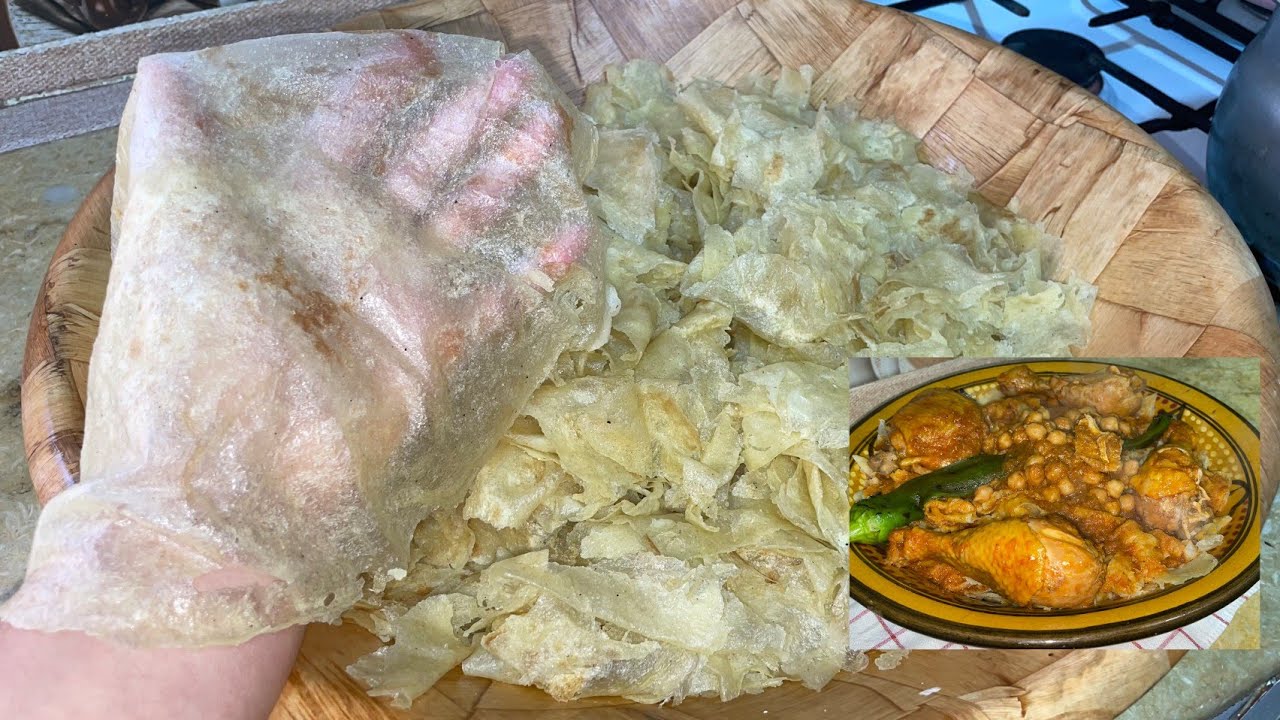 فطير عنابي../ على أصولو شفاف خفيف مع مرق أحمر خاثر و البنة لا تقااوم😍