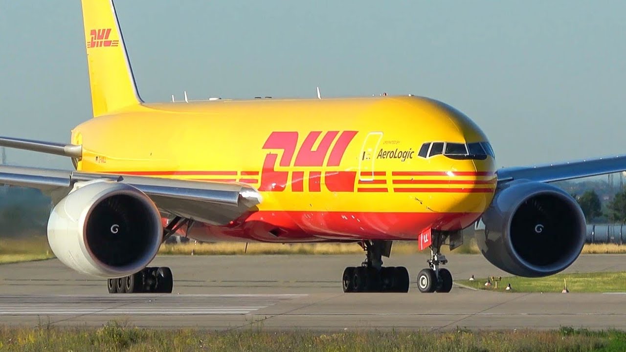 (4K) Great Plane spotting day at Leipzig airport - Tu-204, 747, 757, 777 and many more!